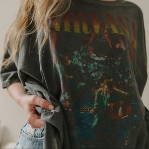 Nirvana Unplugged Oversized Tee